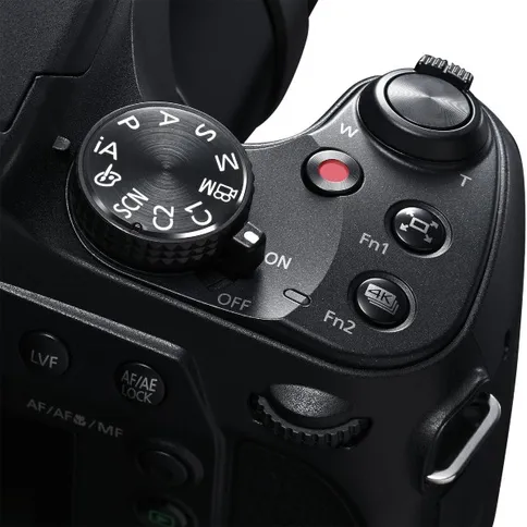 Panasonic Lumix DC-FZ82D